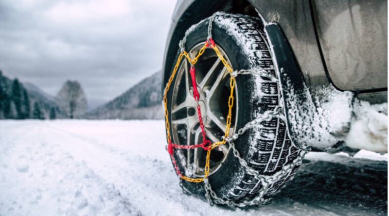 Schneeketten für den Winter: Sicherheit auf schneebedeckten Straßen